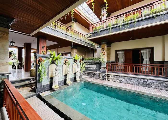 Wisata Amerta Semaya Agung ホテル 4*