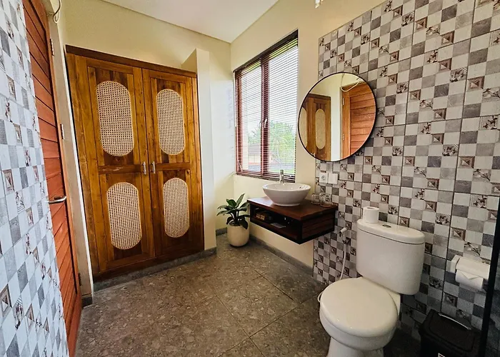 Wisata Amerta Semaya Agung ホテル 4*